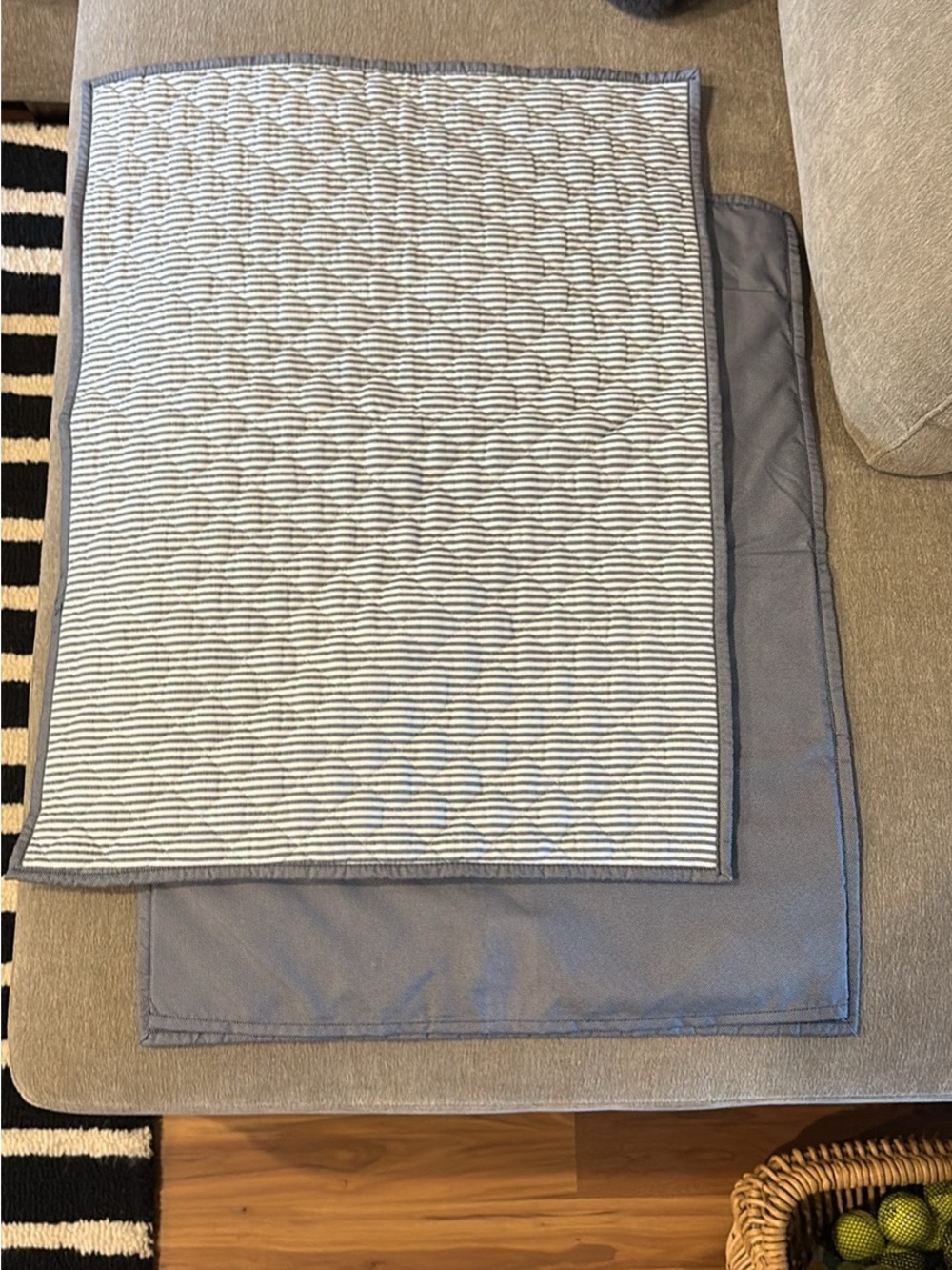 Tommy Hilfiger Queen Size Reversible Pillow Shams